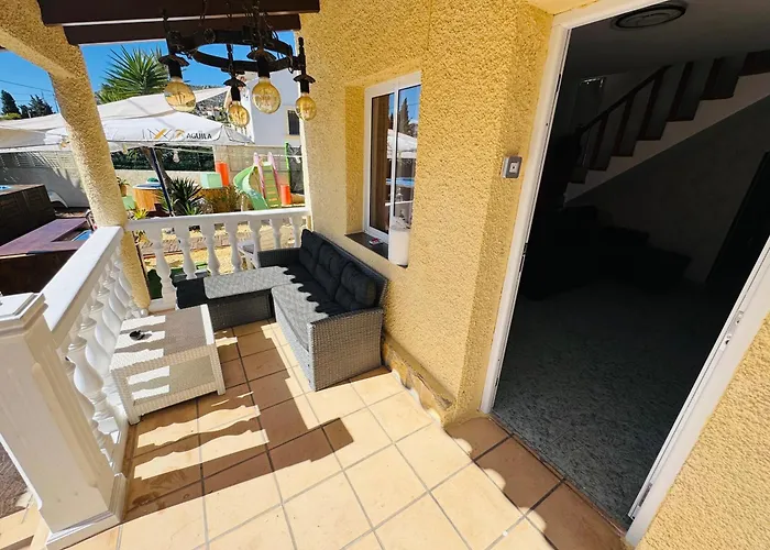Dom wakacyjny Privado Piscina A 5min De La Playa Y Centro Jacuzzi Barbacoa Wifi Aire Calpe